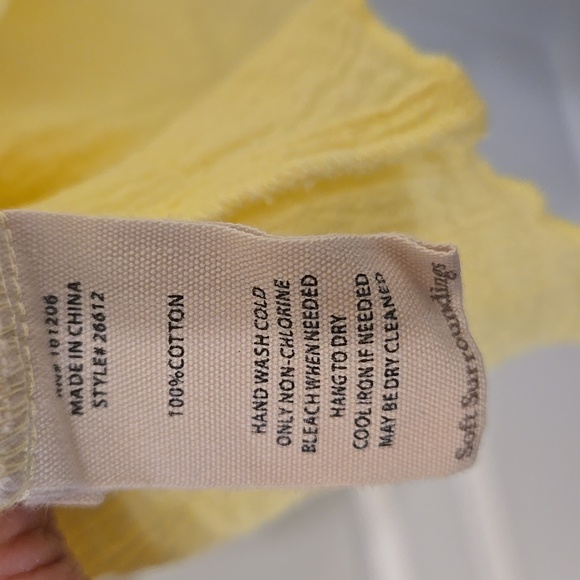 🔥Soft Surroundings Yellow Siesta Key 3/4 Sleeve Top - Picture 3 of 9